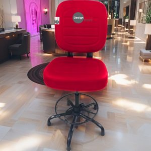 Cadeira Caixa Alta que Suporta até 250kg para Porteiros e Obesos, ideal para Portaria de Prédios e Condomínios