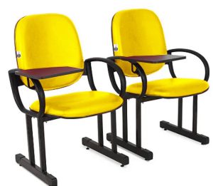 02 Cadeiras Escolar para Auditório e Escolas com Prancheta Linha Dallas Auditório Amarelo