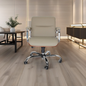 Cadeira Original Eames Diretor com Rodinhas Cromadas e  Anti Risco Linha Capa em Madeira Bege