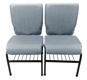 02 Cadeiras para Igrejas c/ Porta Biblía e Porta Cálice Cinza